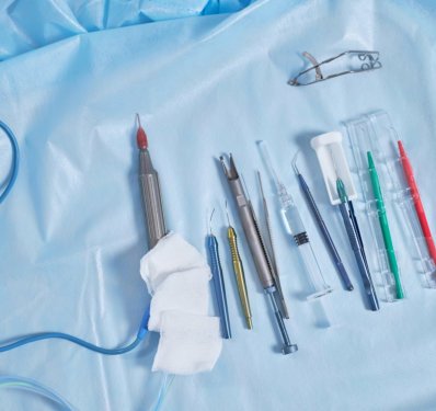 Surgical instruments