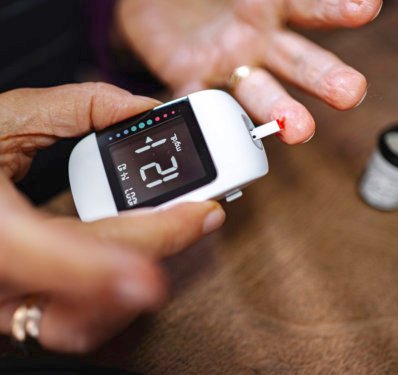 Checking blood sugar level